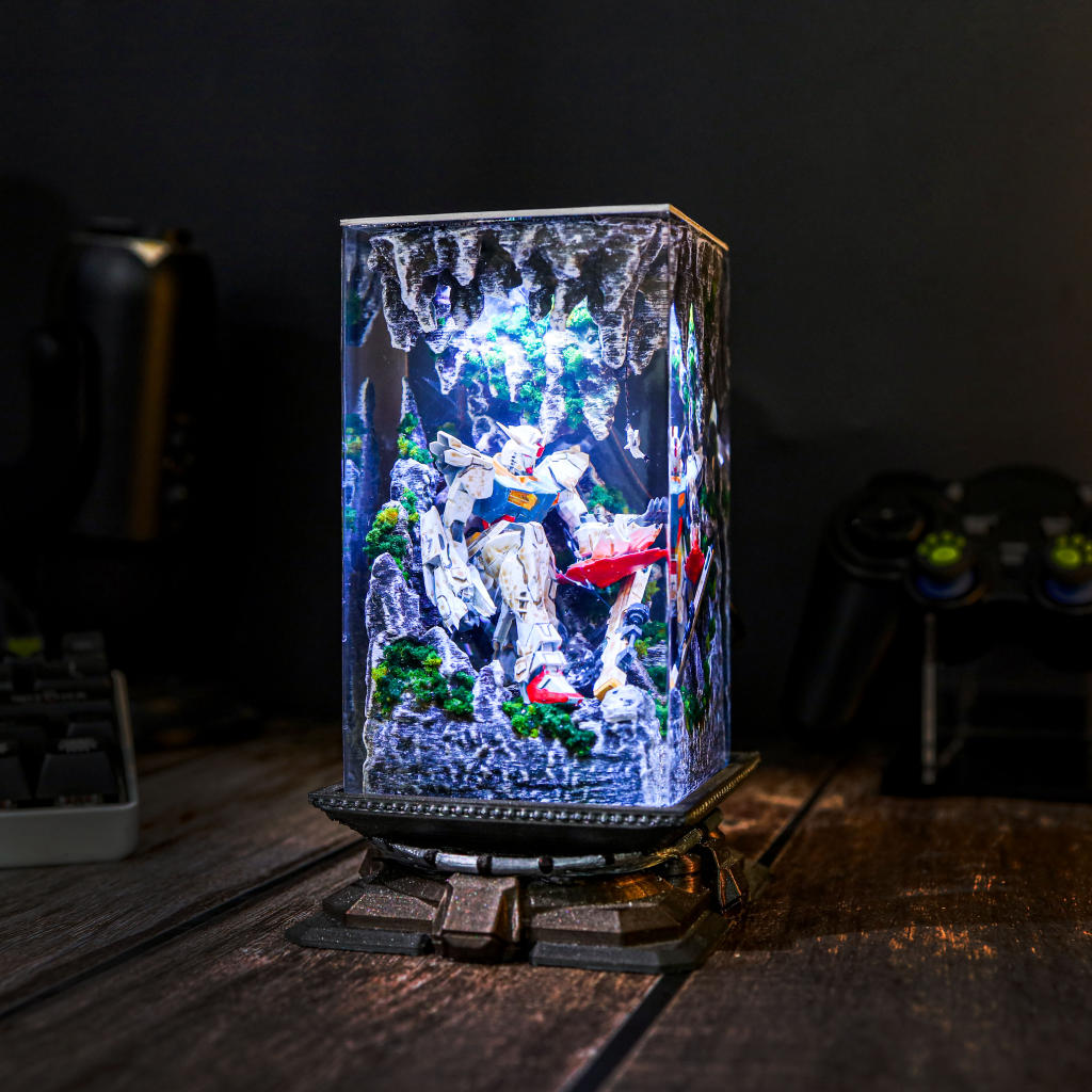 Broken Gundam Diorama Light Ver 2 – Egoartbyvan