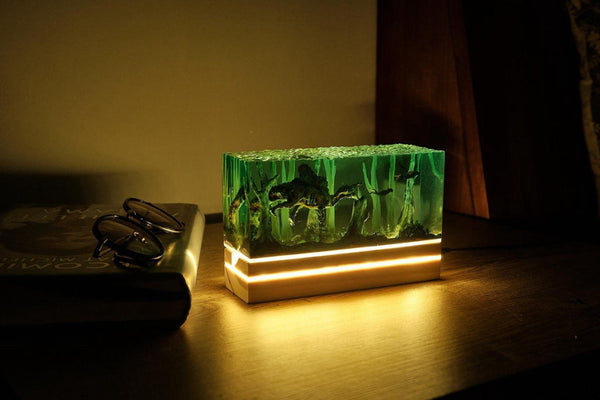 Diorama Zombie Spinosaurus Night Light Ver 1