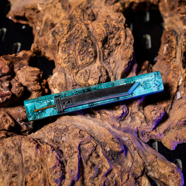 Final Fantasy Buster Sword Artisan Spacebar