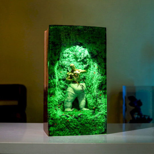 Self-Made Man Statue Night Light Ver 1