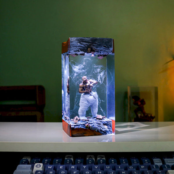 Self-Made Man Statue Night Light Ver 2