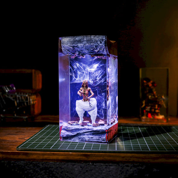 Self-Made Women Statue Night Light
