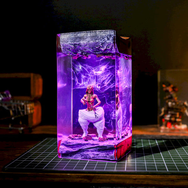 Self-Made Women Statue Night Light