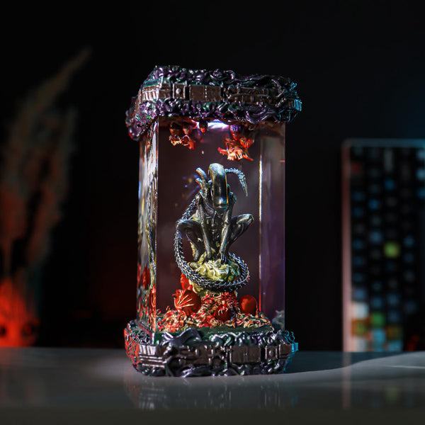 Alien Xenomorph Star Wars Lamp Ver 5
