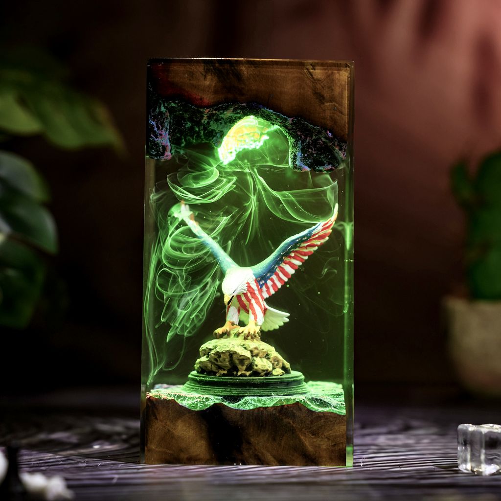 American Eagle Resin Lamp