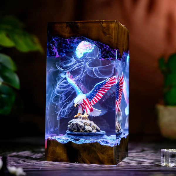 American Eagle Resin Lamp