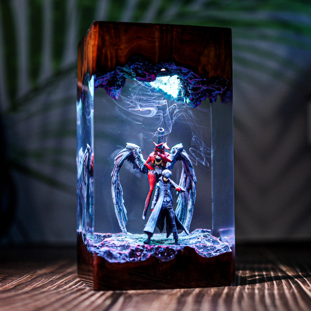 Arsène Persona 5 Lamp