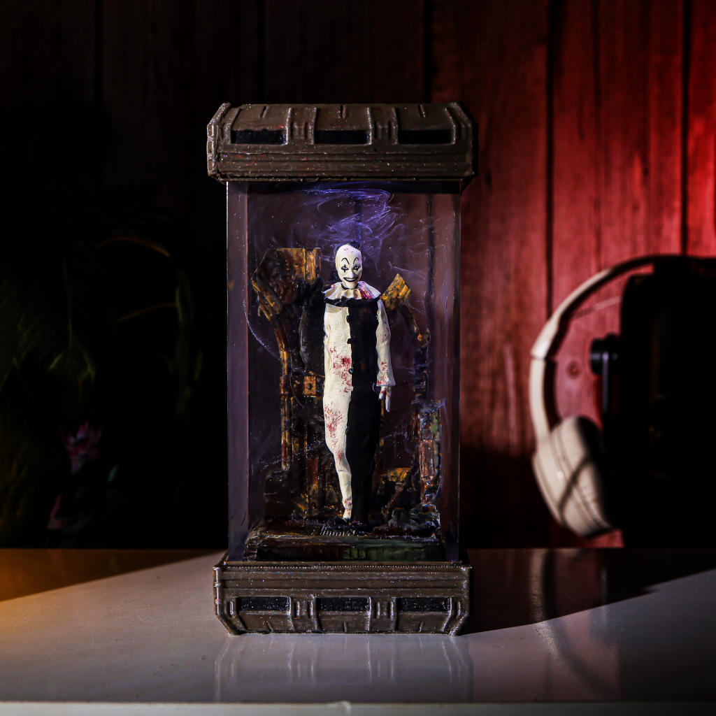Art the Clown Terrifier Lamp