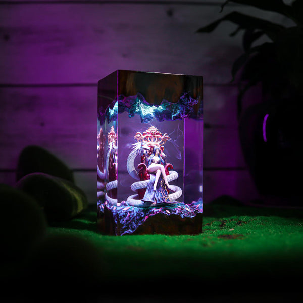 Boa Hancock One Piece Lamp
