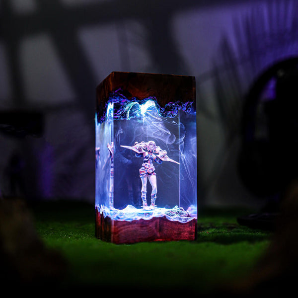 Briar League of Legends Lamp