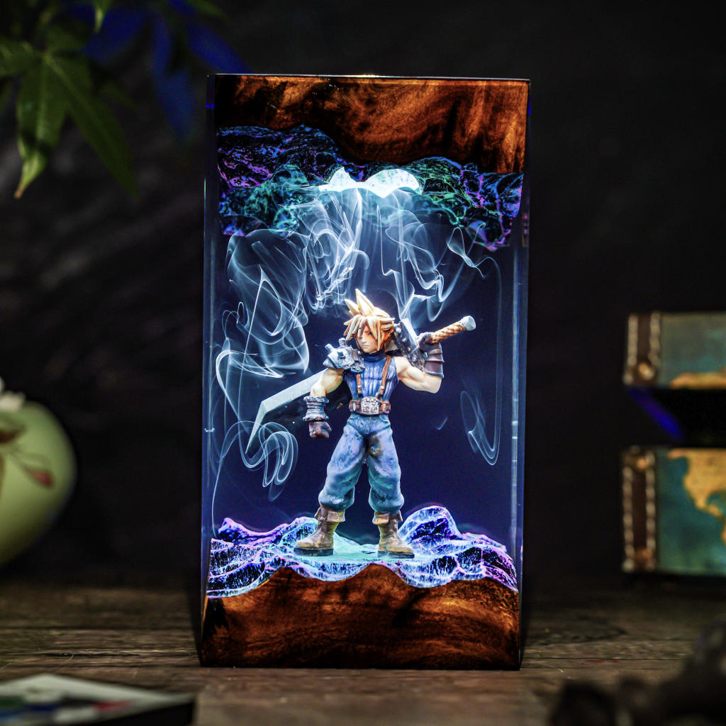 Cloud Strife Final Fantasy Lamp