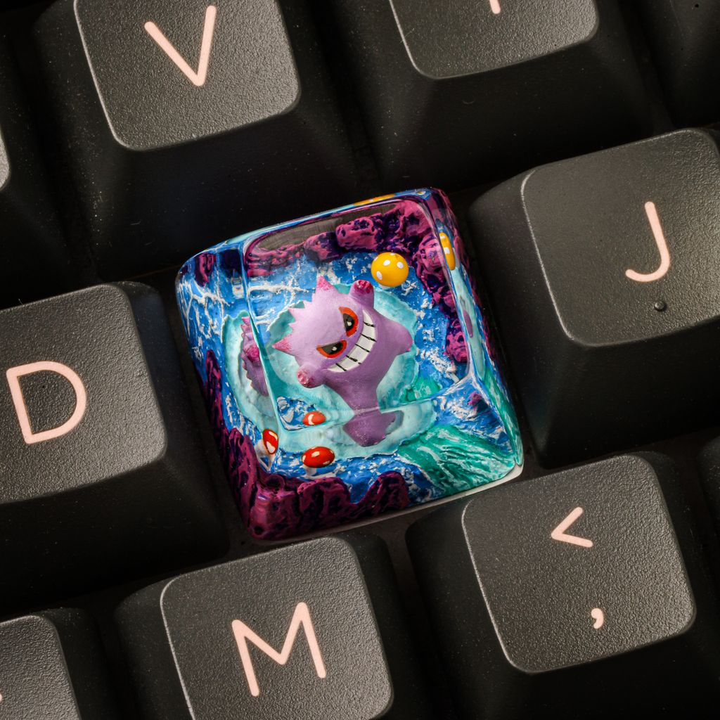 Creepy White Gengar Pokémon Keycap