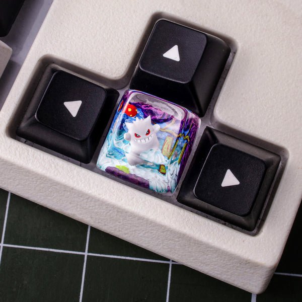 Creepy White Gengar Pokémon Keycap
