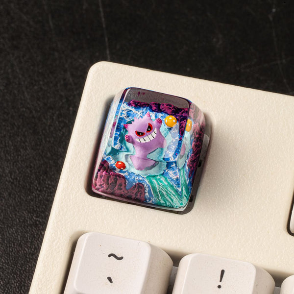 Creepy White Gengar Pokémon Keycap