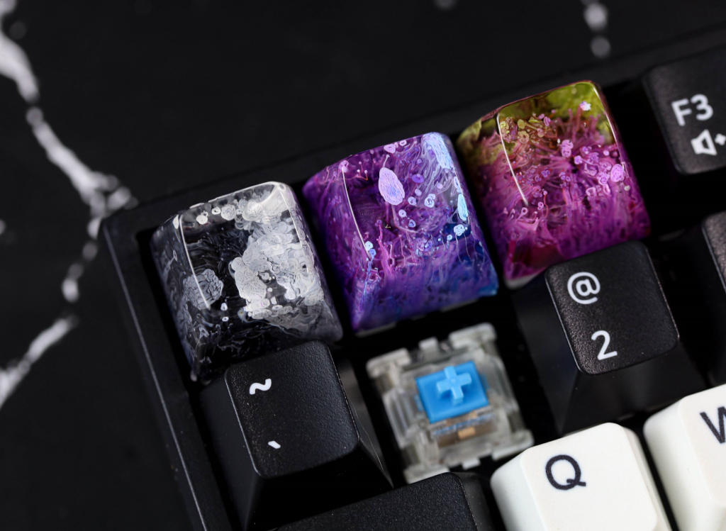 Custom color artisan keycap – Egoartbyvan