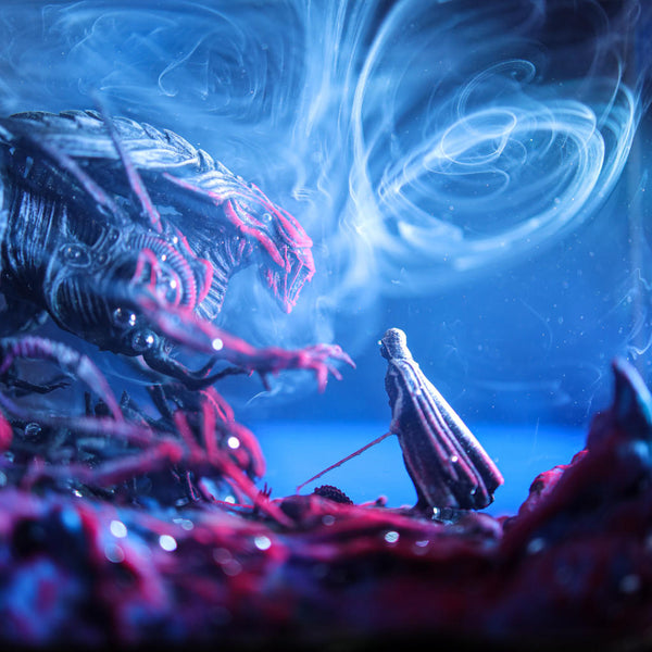 Darth Vader vs Xenomorph Diorama Lamp