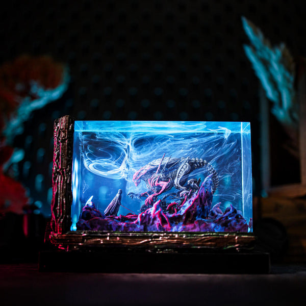 Darth Vader vs Xenomorph Diorama Lamp