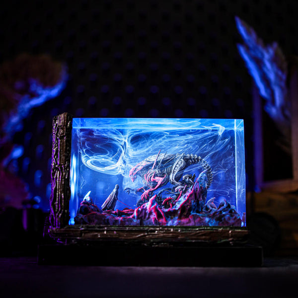 Darth Vader vs Xenomorph Diorama Lamp