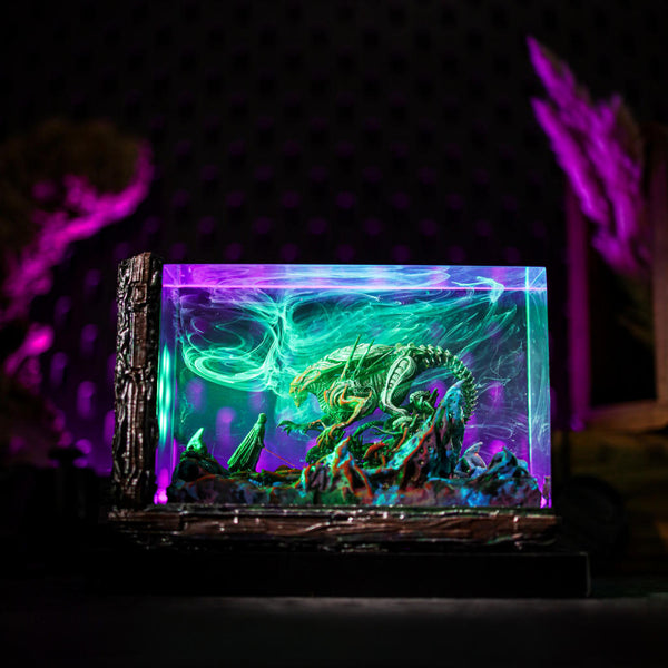 Darth Vader vs Xenomorph Diorama Lamp