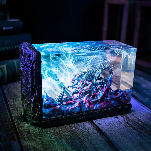 Darth Vader vs Xenomorph Diorama Lamp