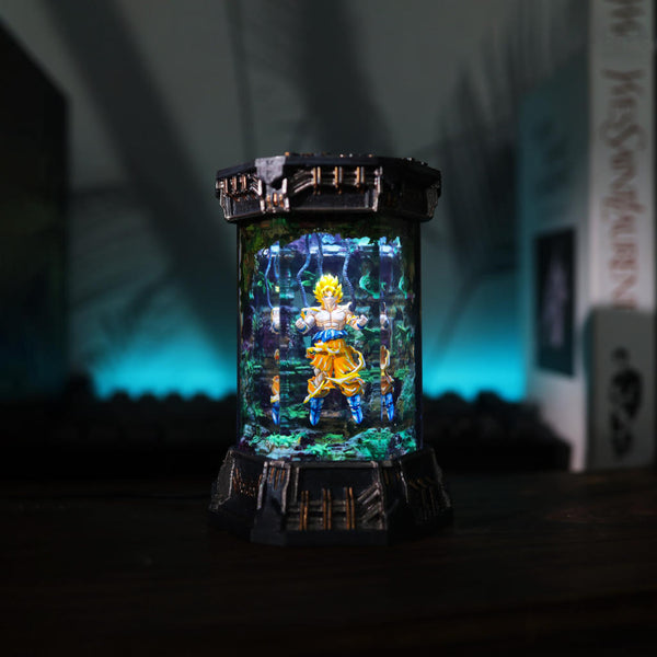 Dragon Ball Son Goku Super Saiyan Chamber Lamp