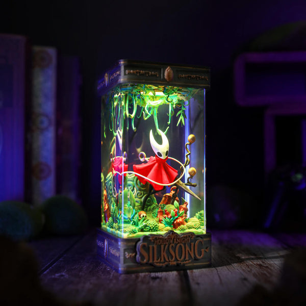 Hornet Hollow Knight Silksong Diorama Lamp
