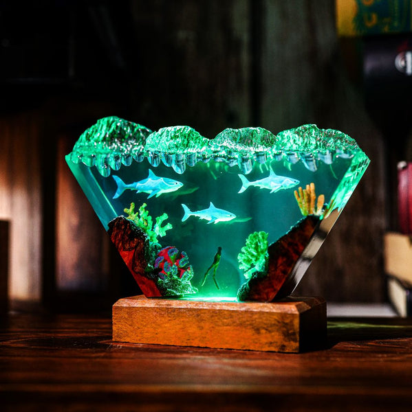 Inverted Triangle White Shark & Diver Epoxy Lamp