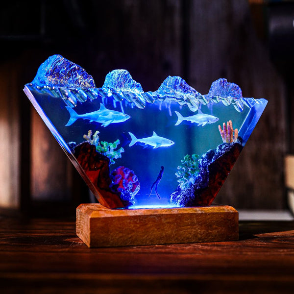 Inverted Triangle White Shark & Diver Epoxy Lamp