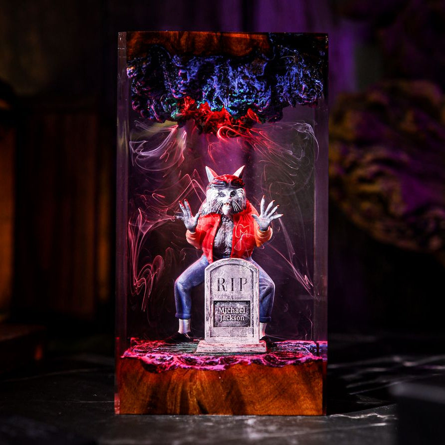 Michael Jackson Thriller Werewolf Lamp