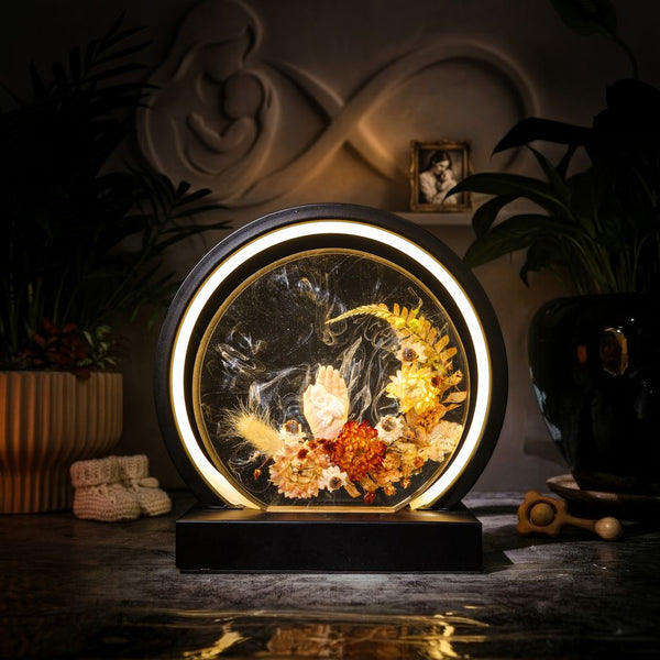 Mother & Baby Eternal Bloom Lamp