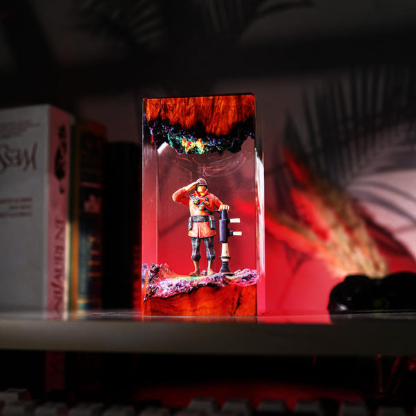 Red Soldier Team Fortress Lamp