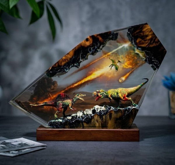 Spinosaurus and T-Rex Battle Lamp