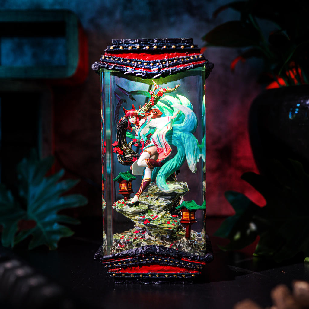 Spirit Blossom Ahri League of Legends Diorama Lamp