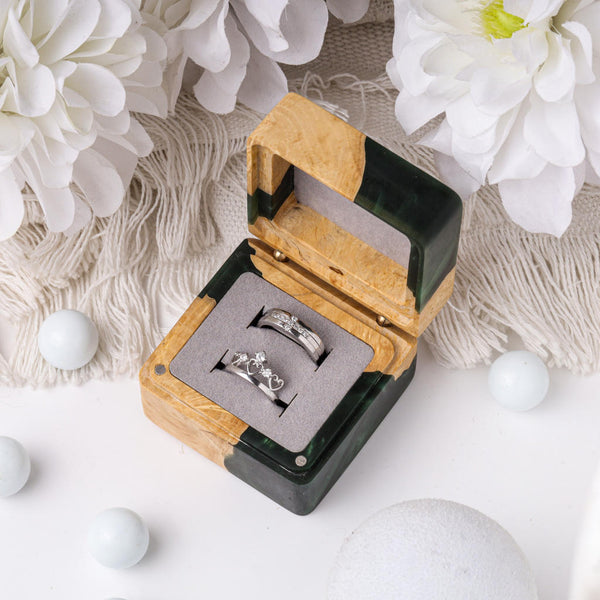 Square Resin Double Ring Box