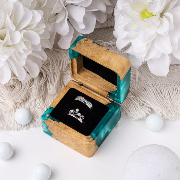 Square Resin Double Ring Box