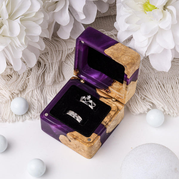 Square Resin Double Ring Box