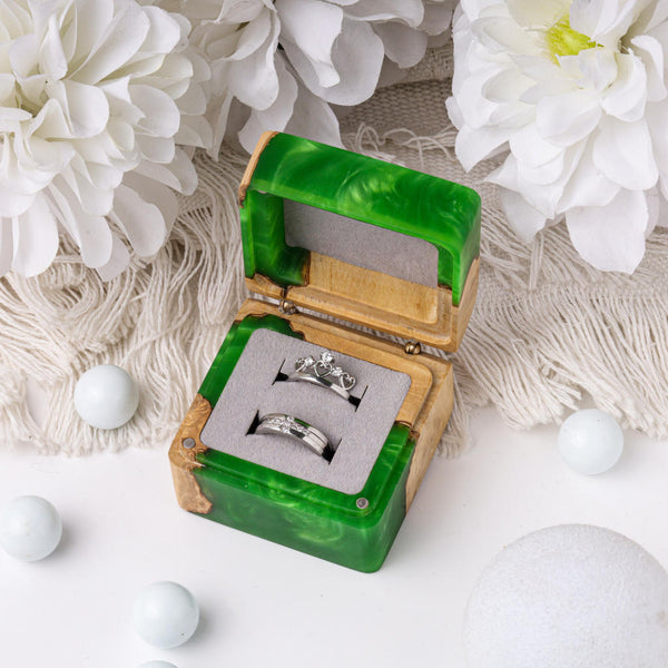 Square Resin Double Ring Box