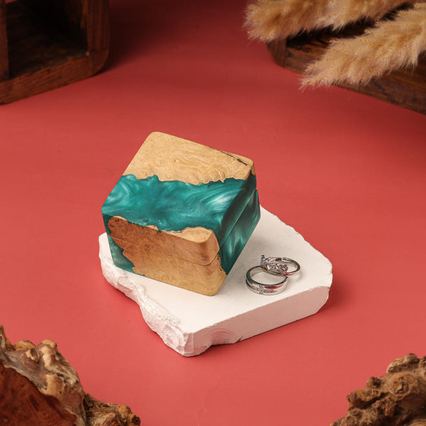 Square Resin Double Ring Box