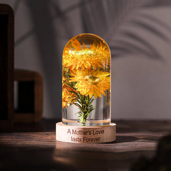 Strawflowers Epoxy Lamp