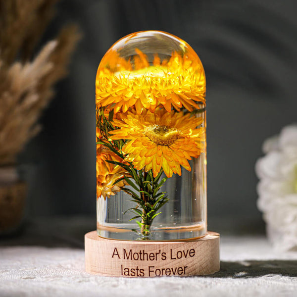 Strawflowers Epoxy Lamp