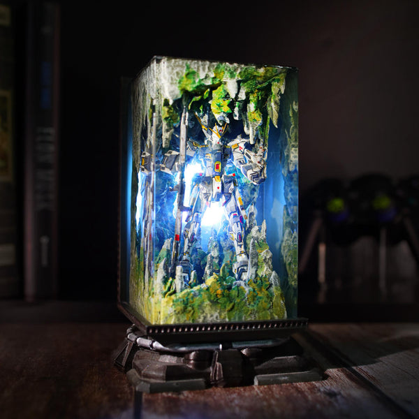 Strike Gundam Diorama Lamp