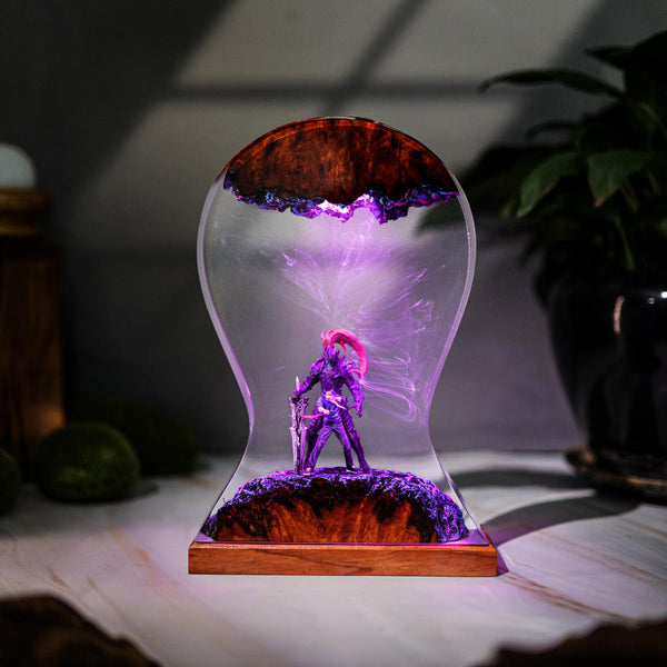 Sung Jin-Woo & Igris Solo Leveling Headphone Stand & Lamp