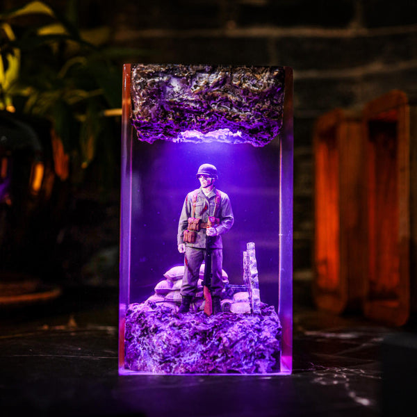 War Soldier Epoxy Lamp
