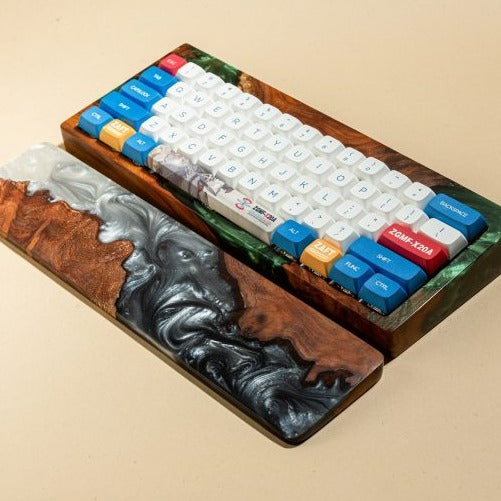 Yin Yang Resin and Wood wrist rest – Egoartbyvan